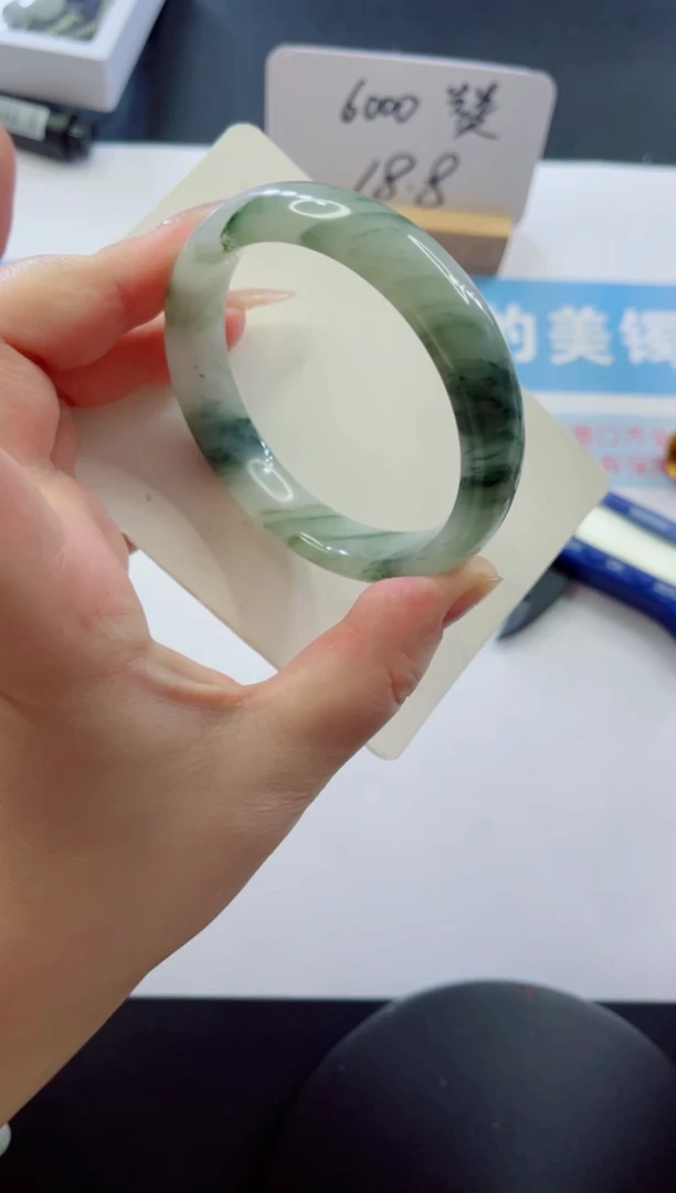 未镶嵌手镯石英质玉多样性发货A59