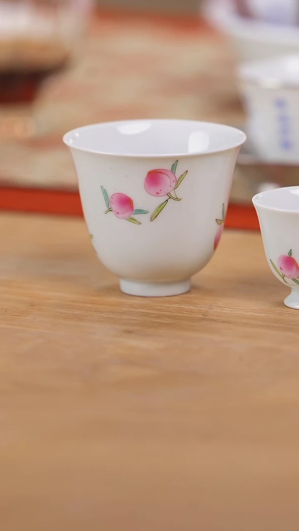 【闪购商品】桃子单杯一个非常漂亮