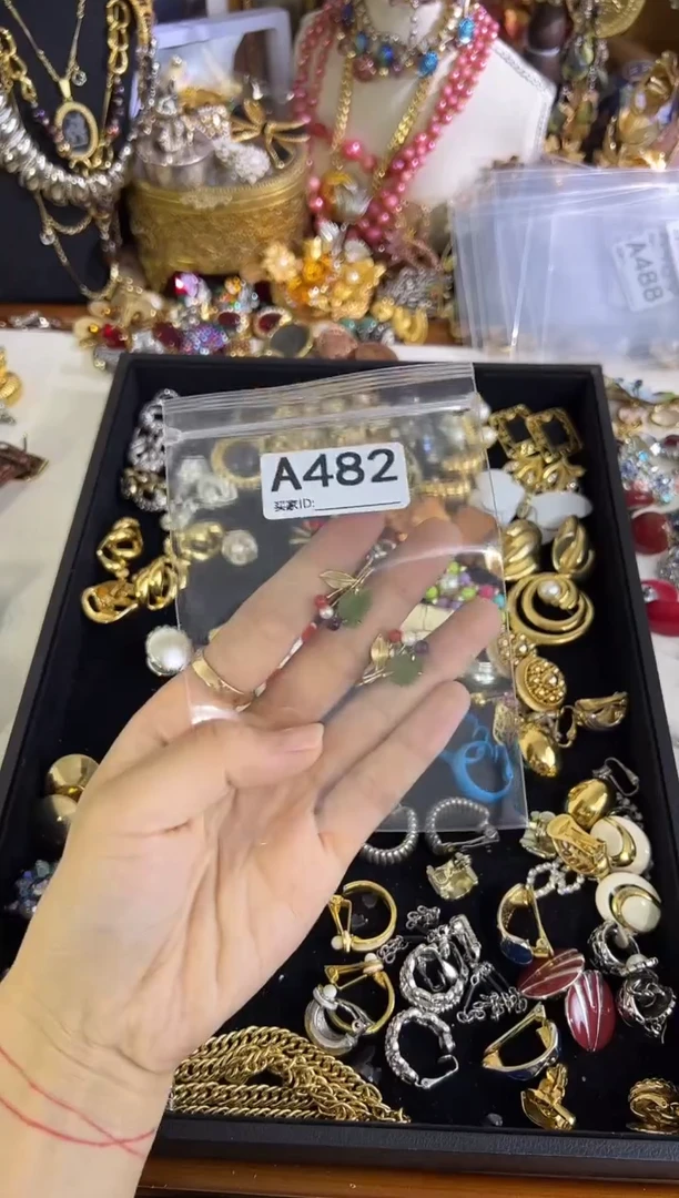 合金无铜合金482 中古首饰都有瑕疵 请确认好成色尺寸在拍！
