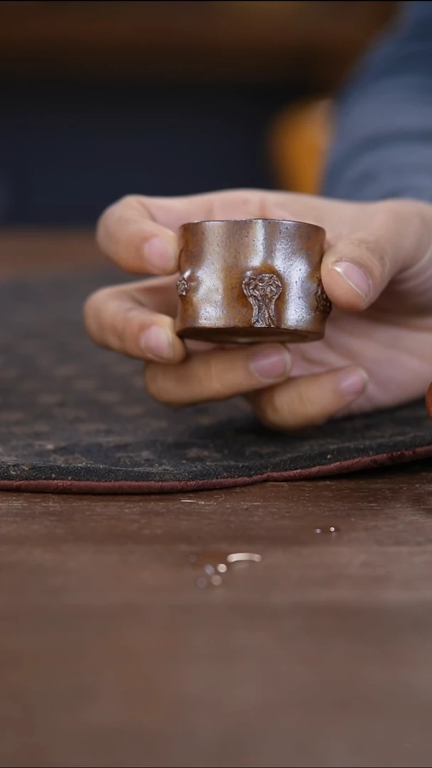 紫砂茶宠柴烧迷你梅桩杯