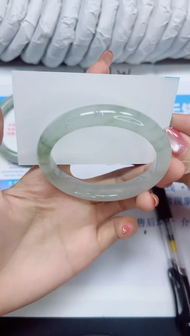 石英质玉手镯未镶嵌223/58
