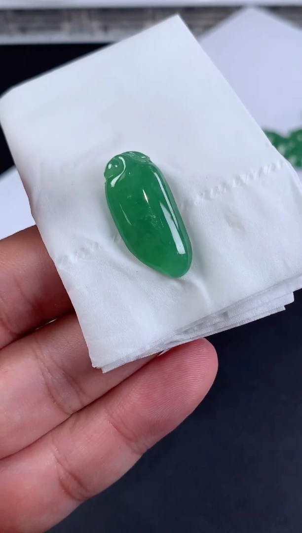 未镶嵌定制翡翠零*翡翠