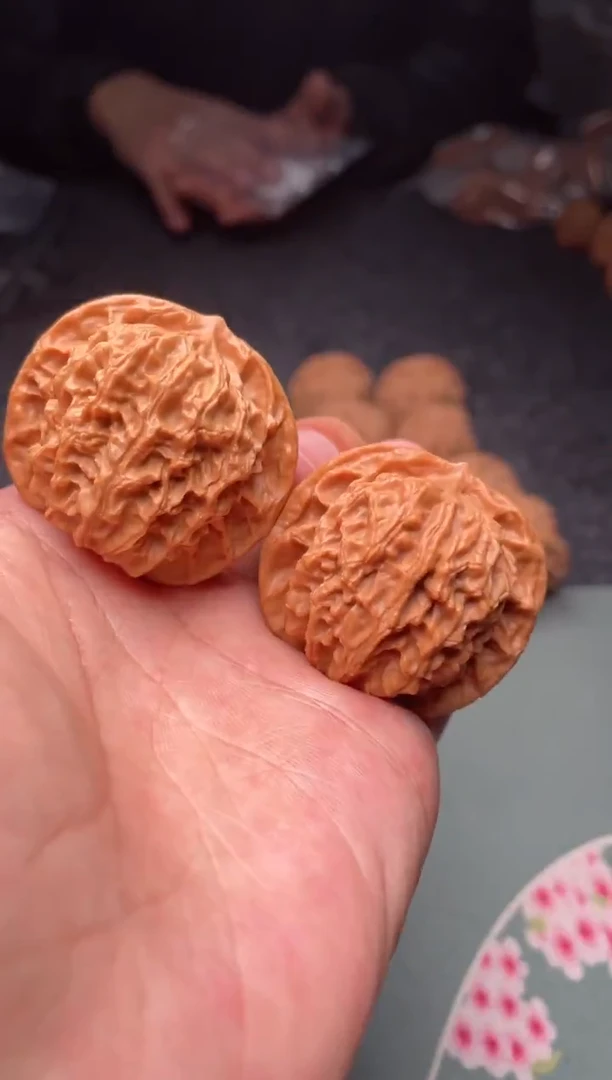 把件文玩核桃a99  盘龙纹   42尺