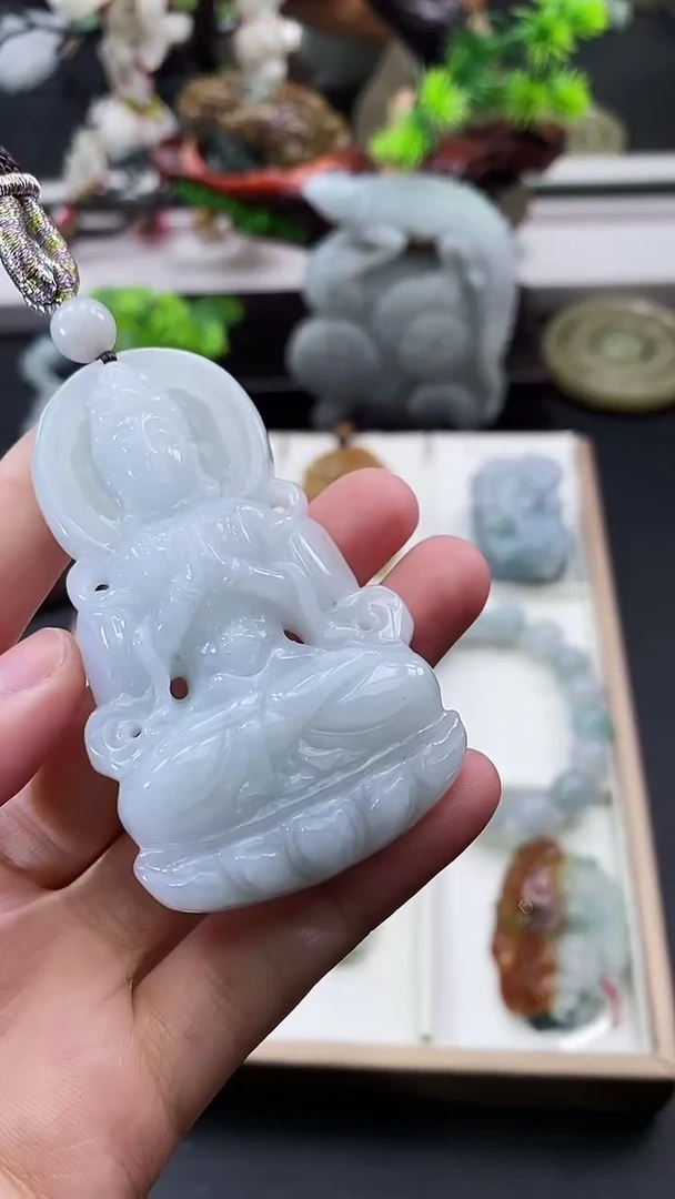 颈饰未镶嵌翡翠天然缅甸A货翡翠