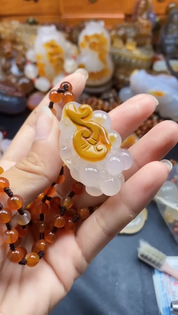 未镶嵌1玛瑙/玉髓用****4ll