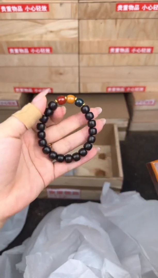 小叶紫檀三色珠商品链接@@SP063