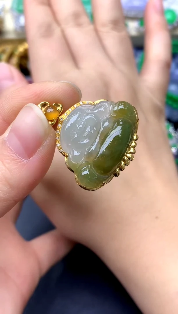 颈饰18K金镶嵌翡翠285 -中国好珍宝