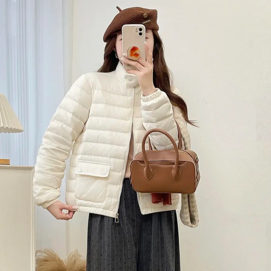90白鸭绒轻薄排骨羽绒服短款新款爆款洋气薄款外出新款外套冬季