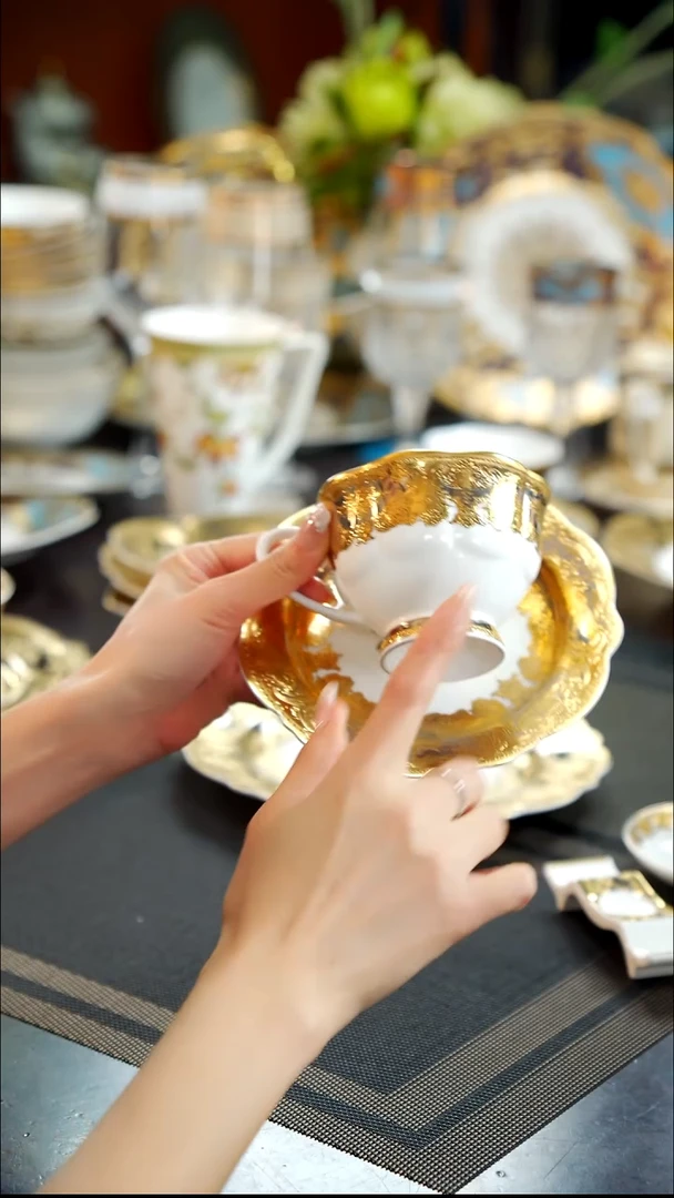 瓷片咖啡杯碟   1套