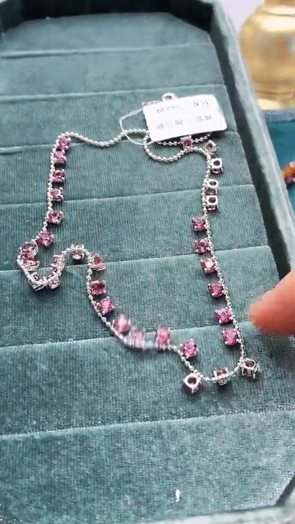 银S925镶嵌项链石榴石555ZB1129产品一个（多样性）