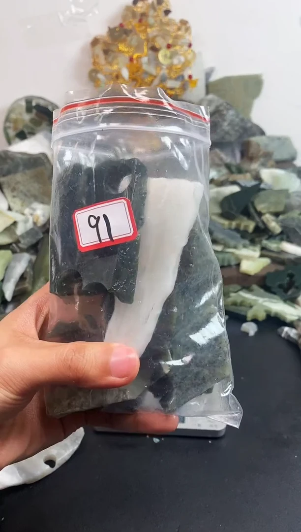 未镶嵌和田玉摆件91