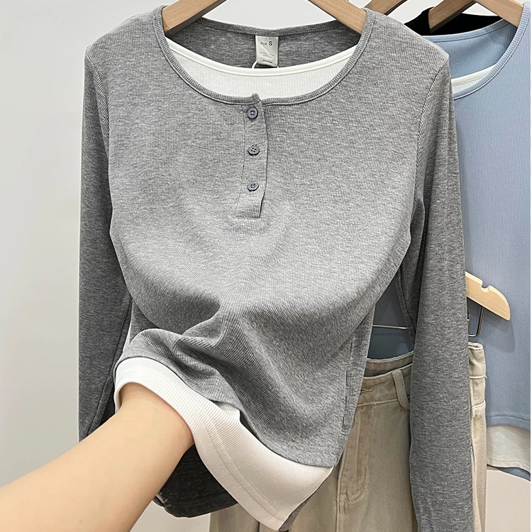 早春新款气质显瘦灰白色假两件极简百搭半开领长袖时尚T恤女