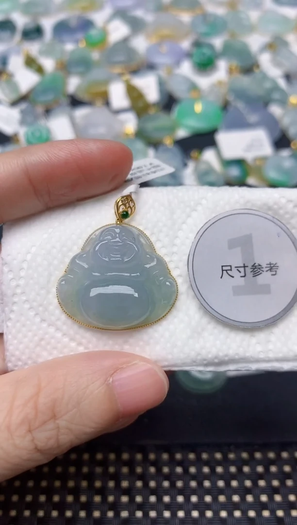 颈饰18K金镶嵌翡翠天然缅甸A货翡翠
