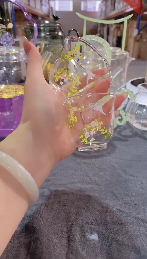 玻璃手工艺品遇器梨花白燕主人杯拍一发二