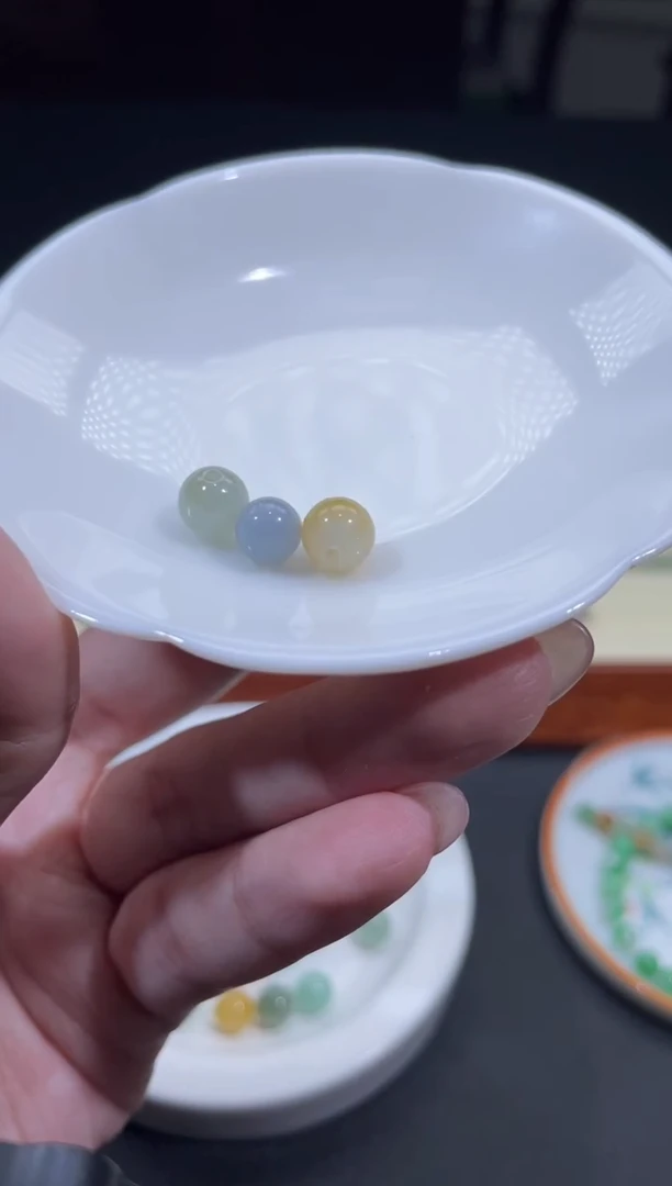 翡翠未镶嵌颈饰翡翠净货