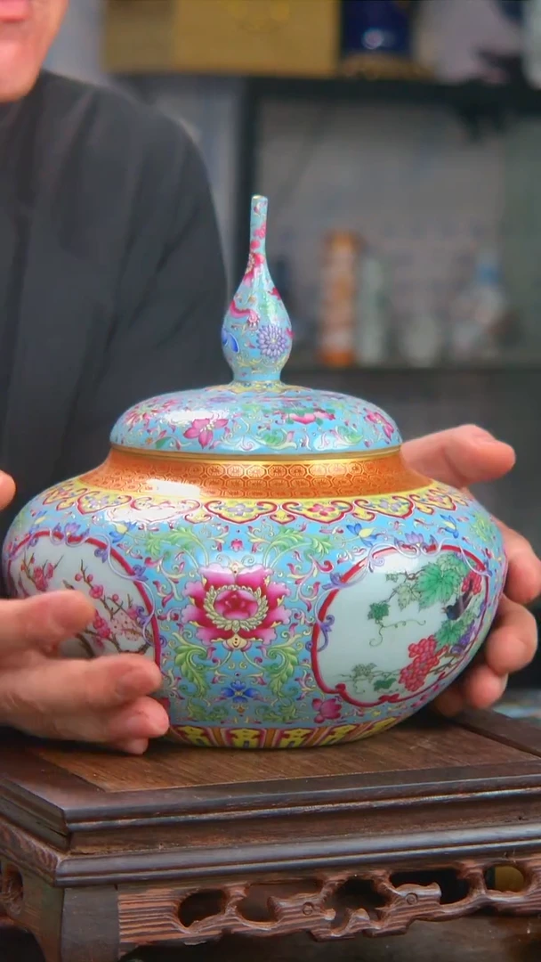 央博文化交流瓷器珐琅彩