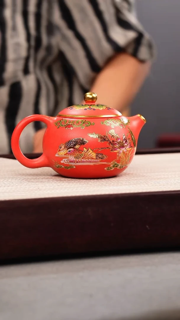 茶壶紫砂玫红朱泥 西施 鸳鸯珐琅彩
