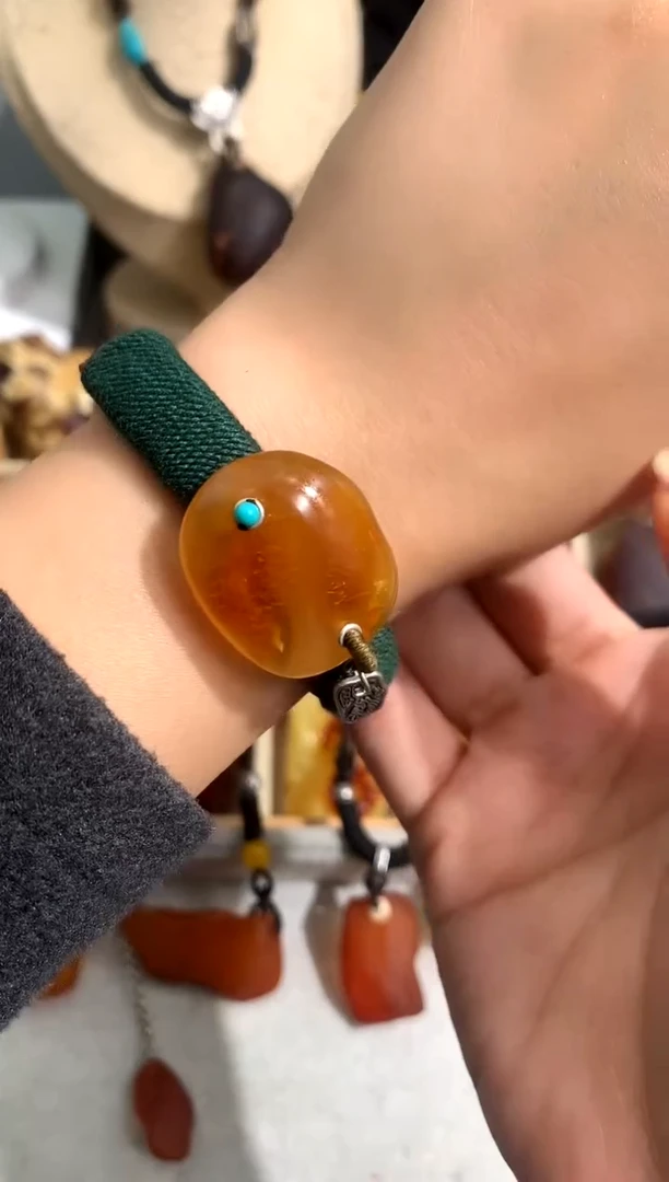 【闪购商品】蜜蜡裸石未镶嵌似玉