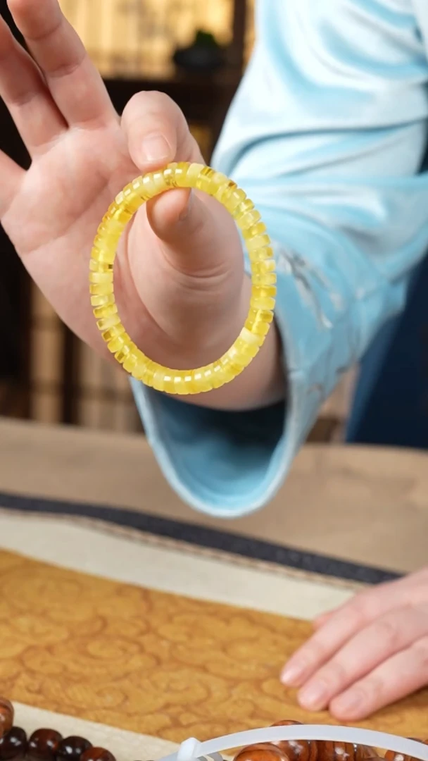 【闪购商品】蜜蜡手链未镶嵌蜜蜡药片0.8-+单圈