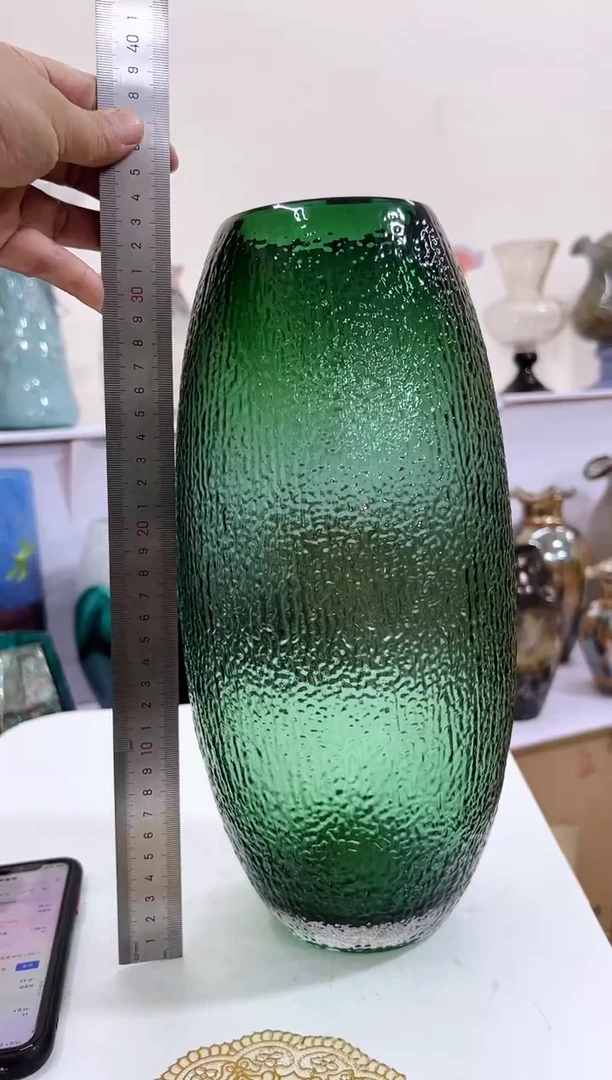 也麦花瓶1227777