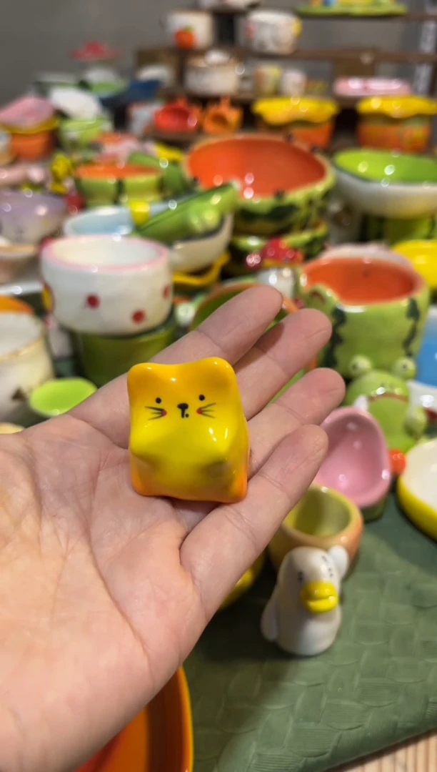 108手绘釉下彩微瑕陶瓷