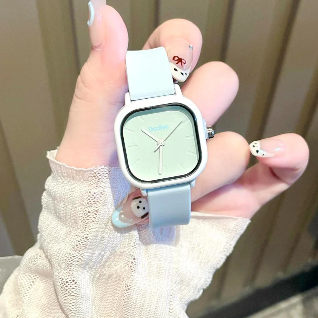 GCCLIYO高颜值手表爆款2025新款大学生小方表生日礼物送女生2366