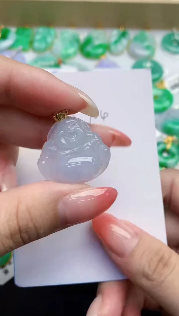翡翠未镶嵌颈饰缅甸天然翡翠A货