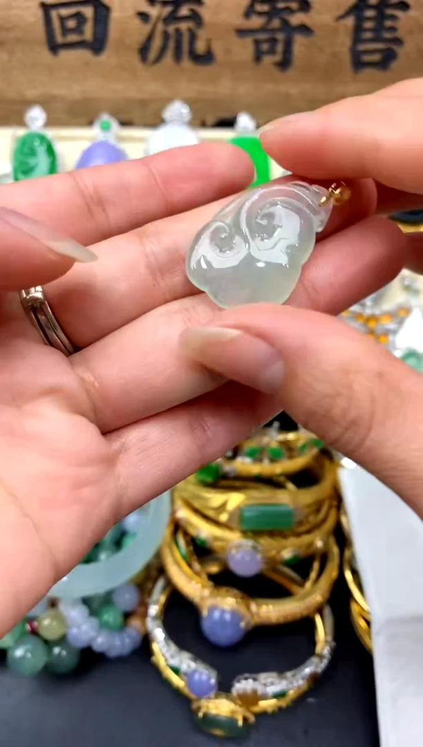 【闪购商品】翡翠颈饰18K金镶嵌24-中国好珍宝