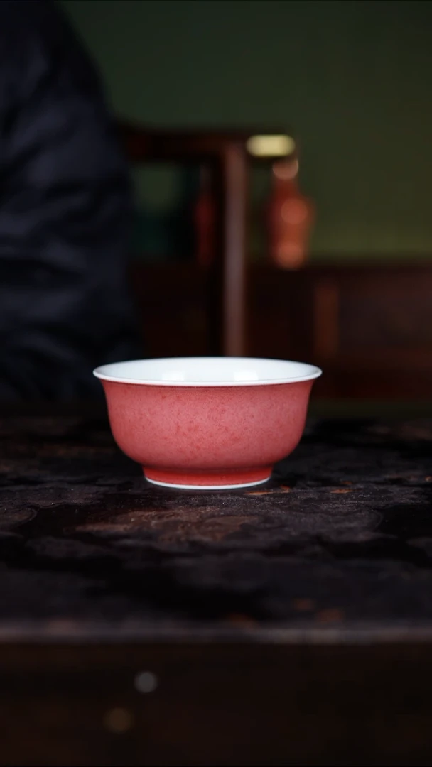 杯子白泥豇豆红高温铜红釉