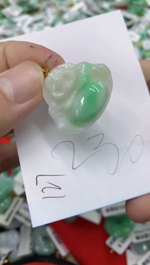 【闪购商品】翡翠颈饰18K金镶嵌号链接1111111