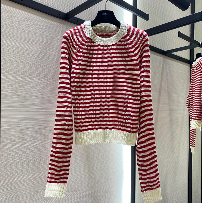 24SS撞色条纹圆领减龄套头针织长袖010