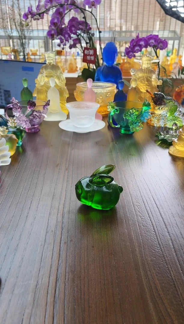 手工艺品琉璃绿色小兔子小摆件【有汽泡】