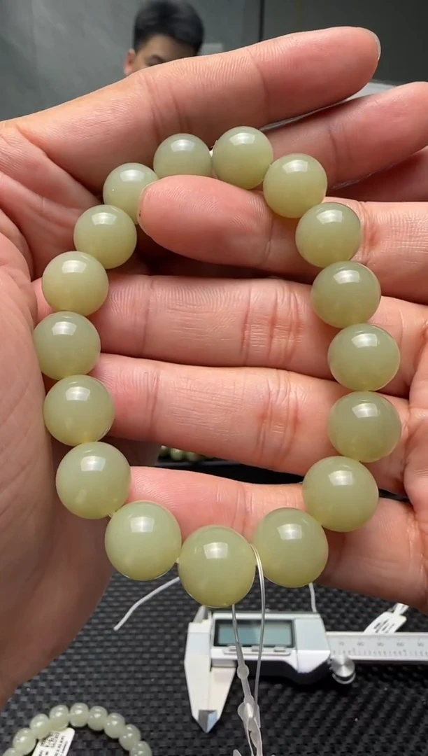 未镶嵌手串和田玉若羌料手串卡12