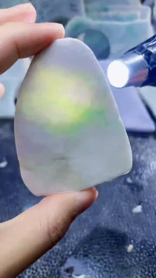 裸石翡翠天然A货板料