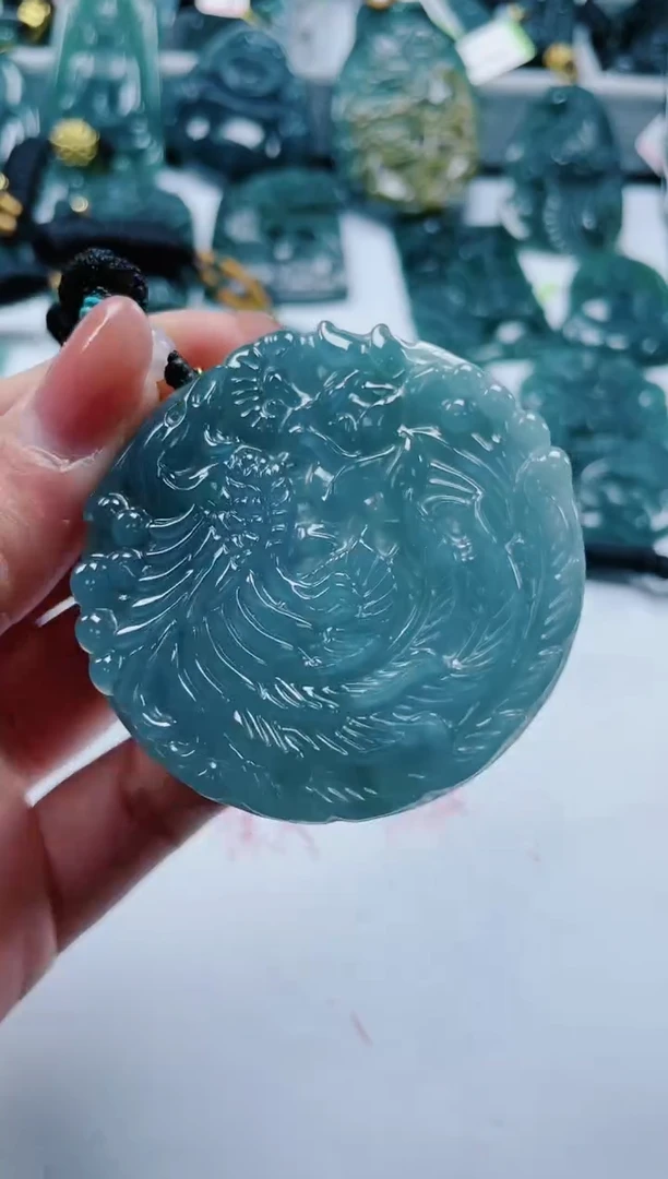 【闪购商品】翡翠颈饰未镶嵌