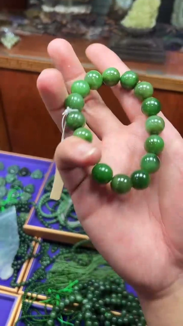 【闪购商品】和田玉手串未镶嵌俄料手串高货