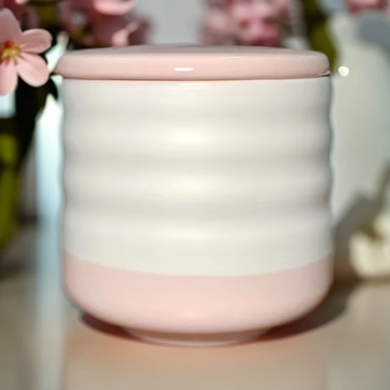 【多米家】8*7.5CM 淡粉陶瓷首饰盒 粉白双拼色 小巧可爱 带盖