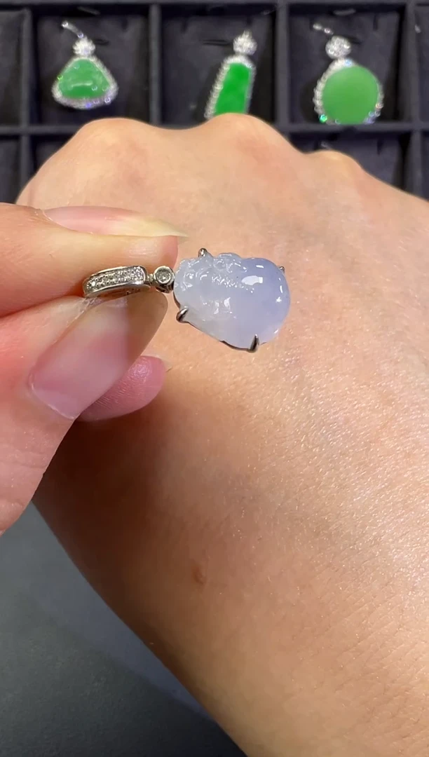 吊坠(不含链)18K金镶嵌翡翠A69|980