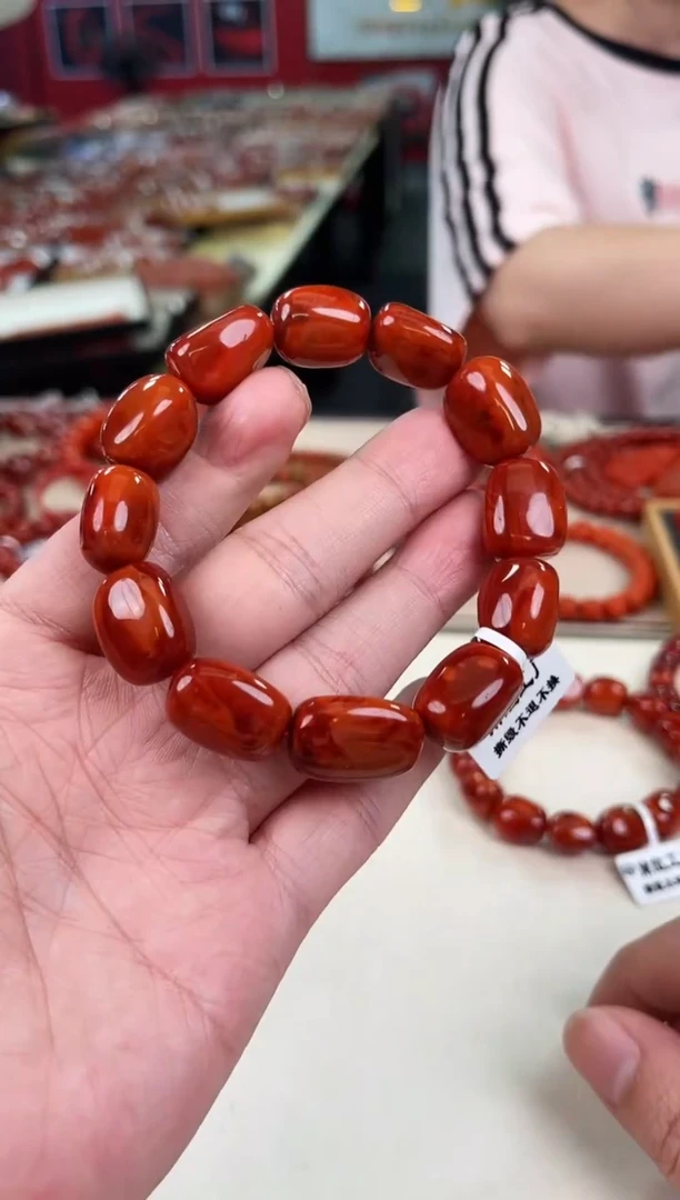 未镶嵌瓦西随型手串南红玛瑙玫*一个/条