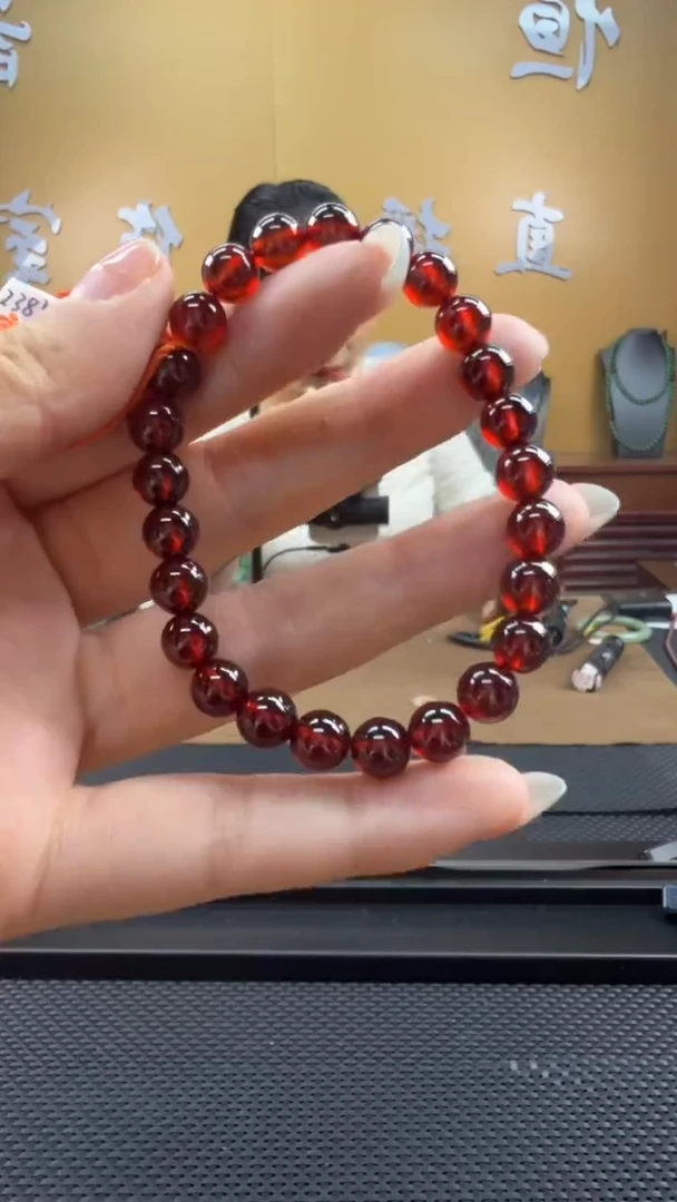 颈饰未镶嵌石榴石手串8mm