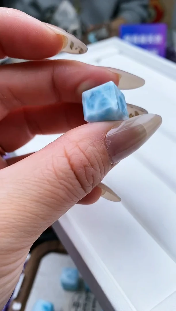 【闪购商品】针钠钙石（海纹石）颈饰未镶嵌36a拍三单发一