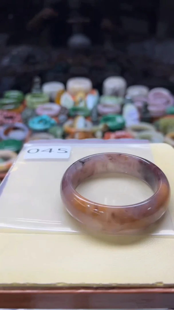 【闪购商品】石英质玉手镯未镶嵌045