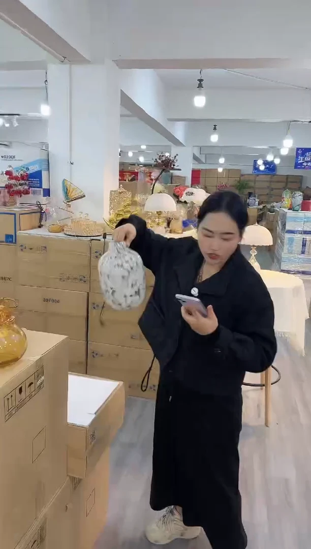 【闪购商品】琉璃昕洋花器O-品19