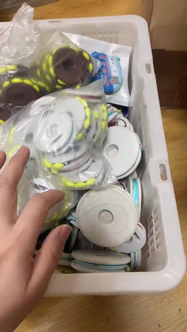 爱****子736   线组   一箱出   不退不换