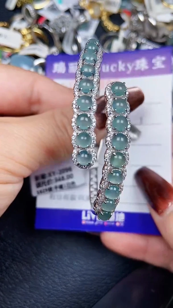 颈饰银S925镶嵌翡翠7899