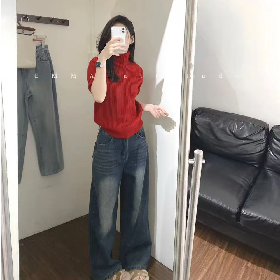 2026秋冬新款韩系气质显白红色短袖针织衫复古阔腿牛仔裤两件套