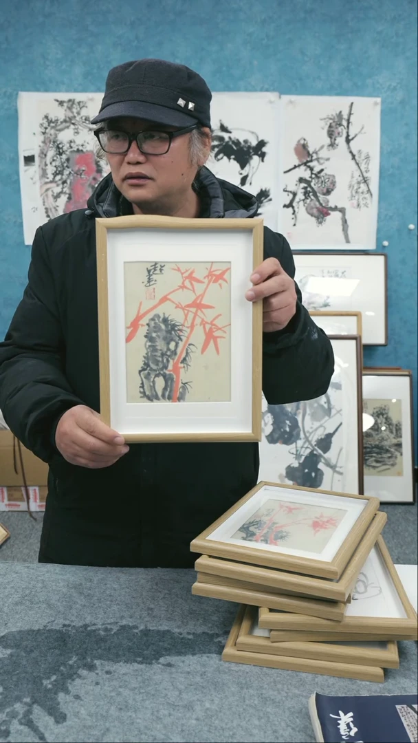 【闪购商品】国画10寸本土老师木质摆台