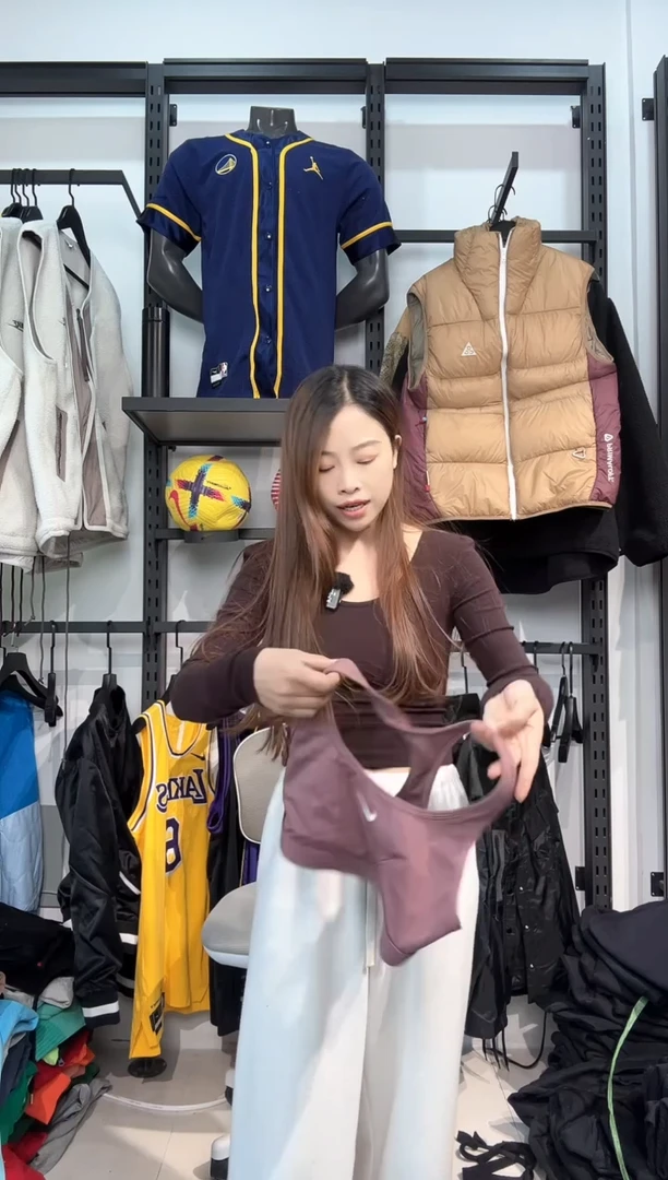 3482 编码  瑕疵直播间过款为准 尺码M