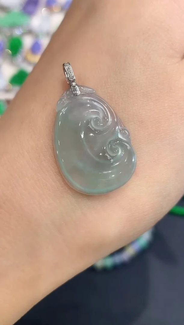 吊坠(不含链)18K金镶嵌翡翠a5