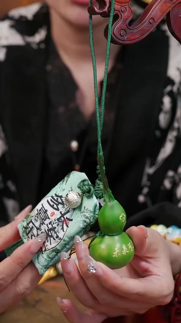 376漆艺工艺小葫芦19.9